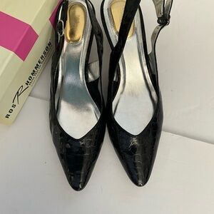 Ros Hommerson Annette Black New It Patent Leather Slingback Pumps Size 11W